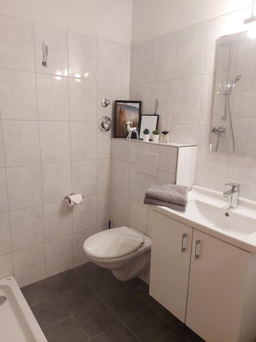 Ferienwohnung Lina Mit Toller Terrasse Im Schwarzwald 波瑙施华瓦尔 外观 照片
